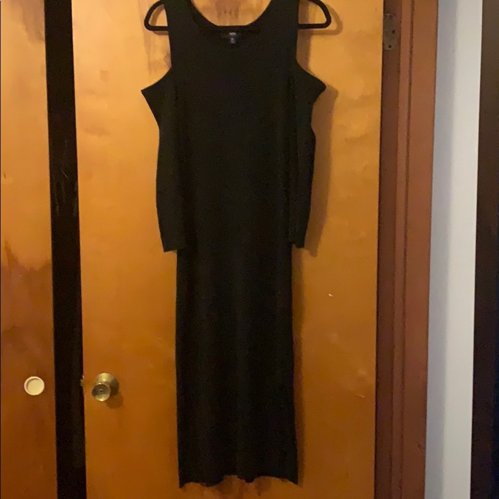 Black Knit Mossimo cut out shoulder dress